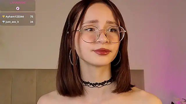 Snapshot of MartaBrent chatting on May 2026 06:09:01 PM MartaBrent online show from May 2026 06:09:01 PM