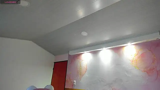 milk candy18 online show from November 2025 11:07:01 AM