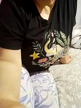 zerdaliii online show from March 2026 06:00:01 PM