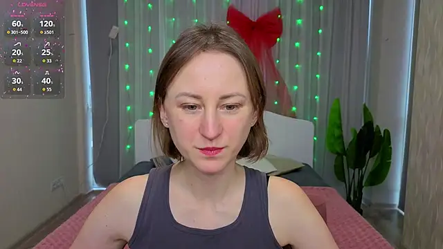 LuluChiiii online show from December 2025 11:15:02 AM