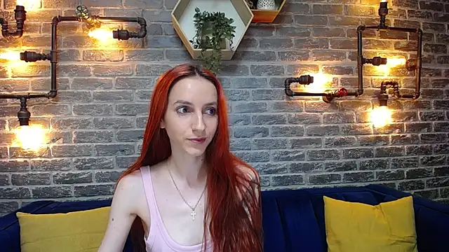 Julia Jae online show from October 2025 06:22:02 AM