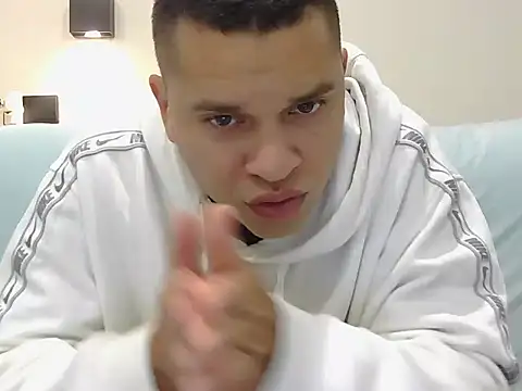 Krono dikaprio  online show from March 2026 08:48:02 PM