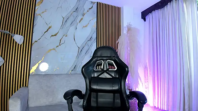 JulienSaint online show from December 2025 11:59:01 AM