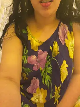 Snapshot of Bold-arabic-vibes chatting on May 2026 05:52:01 PM Bold-arabic-vibes online show from May 2026 05:52:01 PM