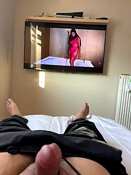 Snapshot of imed692 chatting on January 2026 02:10:02 PM imed692 online show from January 2026 02:10:02 PM