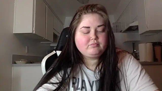 JJbaby1 online show from October 2025 12:58:01 PM