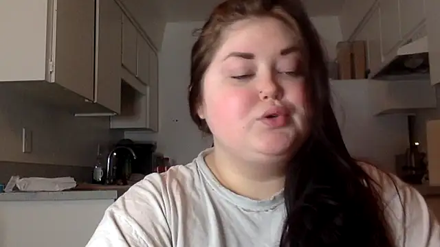 JJbaby1 online show from October 2025 12:24:02 PM