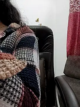 SEEMA 127 online show from October 2025 04:02:02 AM