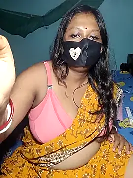 Snapshot of Hotty-rosni chatting on September 2025 12:01:02 AM Hotty-rosni online show from September 2025 12:01:02 AM