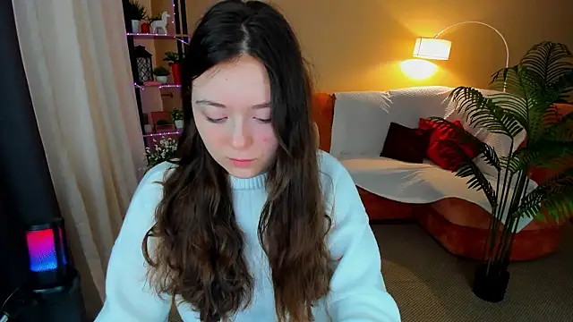 AlluringLookk online show from March 2026 04:18:02 AM