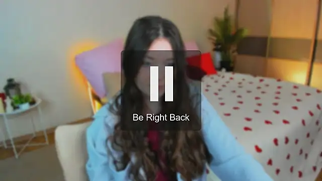 Snapshot of AlluringLookk chatting on May 2026 04:23:02 PM AlluringLookk online show from May 2026 04:23:02 PM