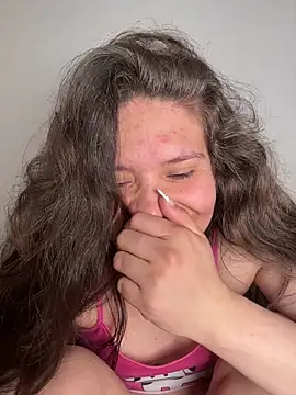 Emilyybennet  online show from June 2026 04:04:01 AM