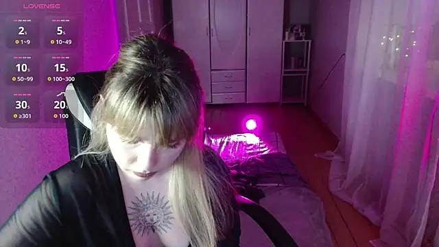 Snapshot of AngelicaHollywood chatting on March 2026 08:45:01 PM AngelicaHollywood online show from March 2026 08:45:01 PM
