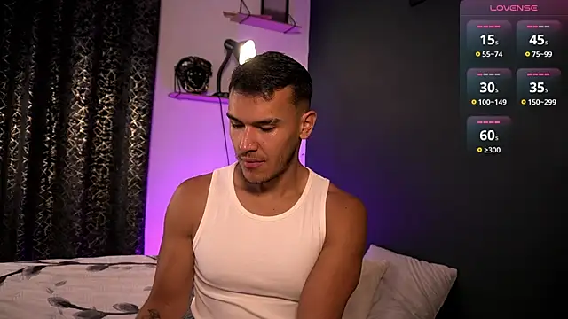 MarkSantozz online show from April 2026 09:06:02 PM