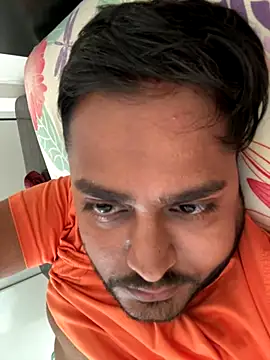 blrguychub online show from November 2025 06:33:01 AM