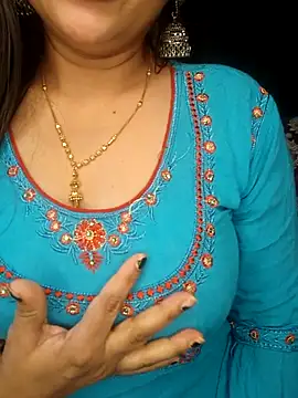 Snapshot of officialbhabhi chatting on September 2025 06:08:02 PM officialbhabhi online show from September 2025 06:08:02 PM