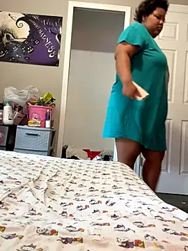 chocolate bella online show from September 2025 03:59:01 PM