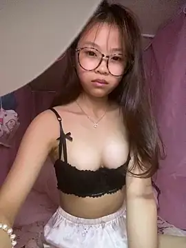 xiaoyu-777 online show from September 2025 04:41:02 PM