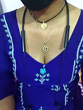 Love-pari077 online show from February 2026 03:41:02 PM