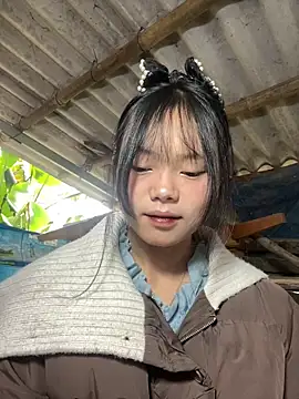 AdamLazis online show from December 2025 01:00:01 AM