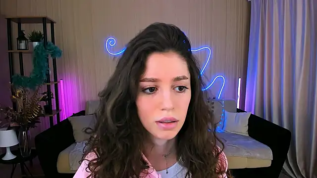 ChristinaConteeree online show from September 2025 01:37:02 PM