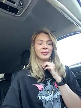 Snapshot of miss_veroNika chatting on June 2026 04:48:02 AM miss veroNika online show from June 2026 04:48:02 AM