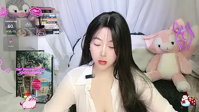 Emmaq996 online show from April 2026 01:50:01 AM