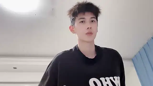 xiaojie2563 online show from October 2025 04:51:02 PM