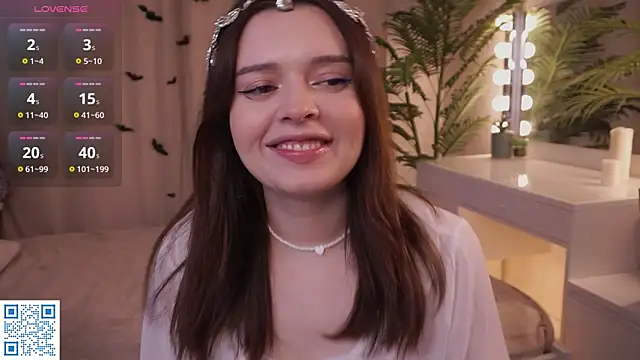 BlissHey online show from November 2025 03:33:02 PM