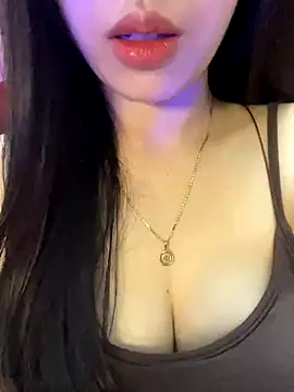 Mon monbaby online show from November 2025 06:18:01 PM