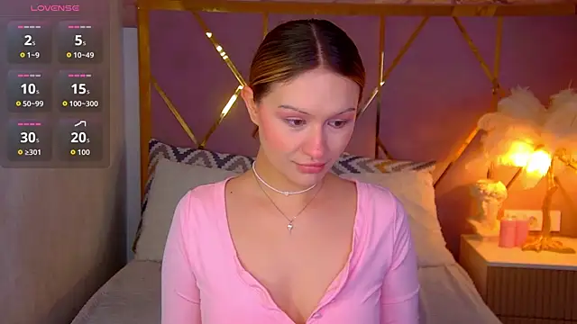 FloraResly online show from October 2025 10:59:02 AM