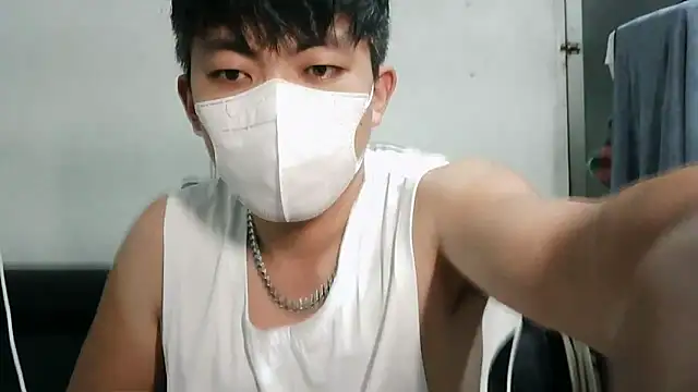 bigbb101011 online show from October 2025 01:44:01 PM