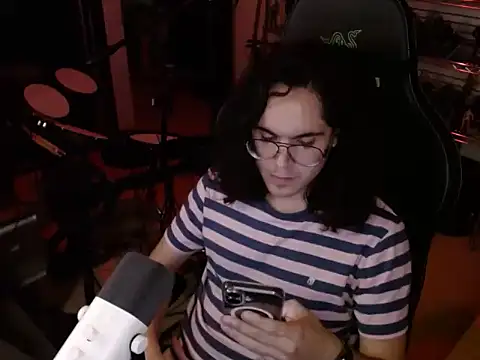 dorrey21 online show from September 2025 03:28:01 AM