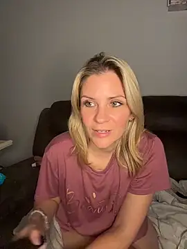 Lexi-Lux-X online show from February 2026 03:14:02 AM