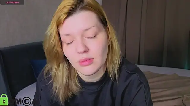 Michele Greenn online show from April 2026 01:12:02 AM