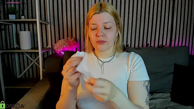 Snapshot of Michele_Greenn chatting on May 2026 01:11:01 AM Michele Greenn online show from May 2026 01:11:01 AM