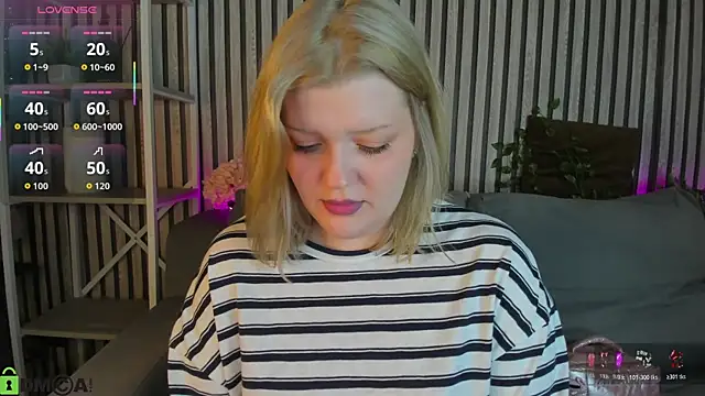 Snapshot of Michele_Greenn chatting on May 2026 01:12:01 AM Michele Greenn online show from May 2026 01:12:01 AM