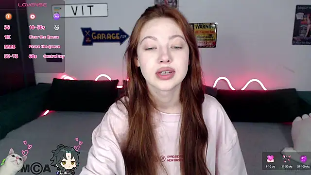 Snapshot of AmourLily chatting on July 2026 06:20:02 AM AmourLily online show from July 2026 06:20:02 AM