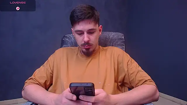 EnzoRace online show from December 2025 07:58:02 AM