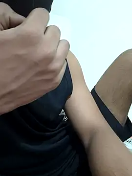 Snapshot of _urr_daddy chatting on October 2025 10:00:02 PM  urr daddy online show from October 2025 10:00:02 PM