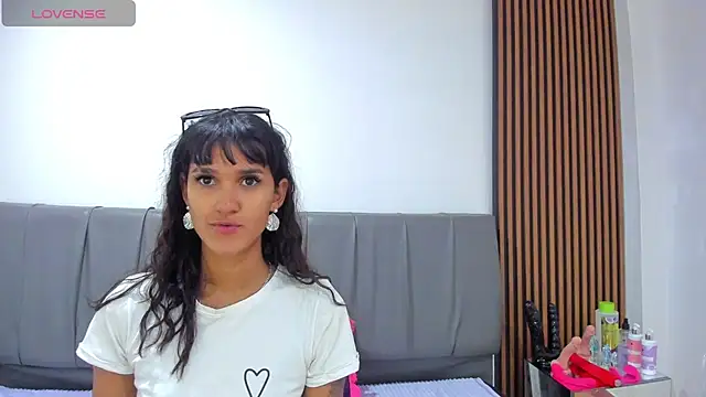 Snapshot of iisabella_noa chatting on July 2026 12:51:01 PM iisabella noa online show from July 2026 12:51:01 PM