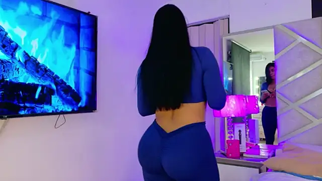 RoseMariee  online show from July 2026 04:41:02 AM