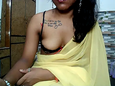 HOT AARVI11 online show from October 2025 04:04:01 PM