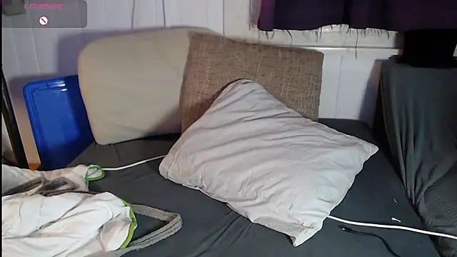 Snapshot of Kinkybooby chatting on May 2026 11:45:01 PM Kinkybooby online show from May 2026 11:45:01 PM