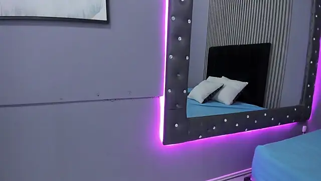 Sex samantha online show from November 2025 12:41:02 PM