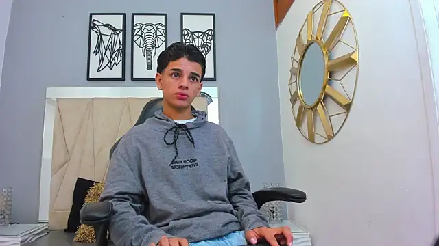 owen  johnson online show from October 2025 12:13:02 PM