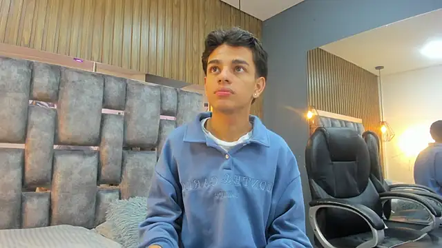 owen  johnson online show from April 2026 11:37:01 AM