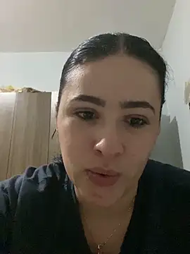 Snapshot of IvettSt_ chatting on April 2026 04:10:02 AM IvettSt online show from April 2026 04:10:02 AM