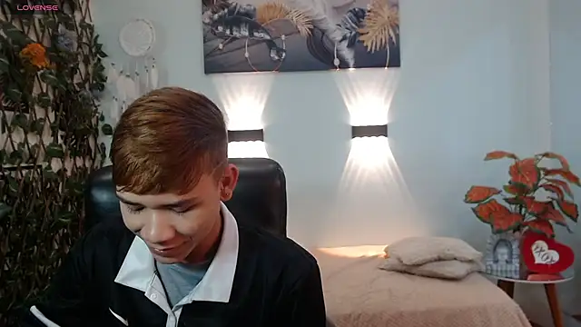 nathanclay online show from December 2025 03:26:02 AM