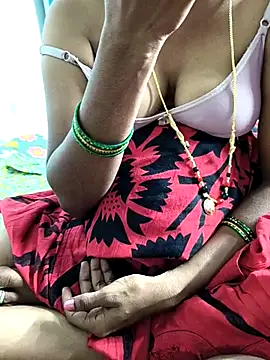 Snapshot of TeluguhotRani chatting on November 2025 04:21:02 PM TeluguhotRani online show from November 2025 04:21:02 PM